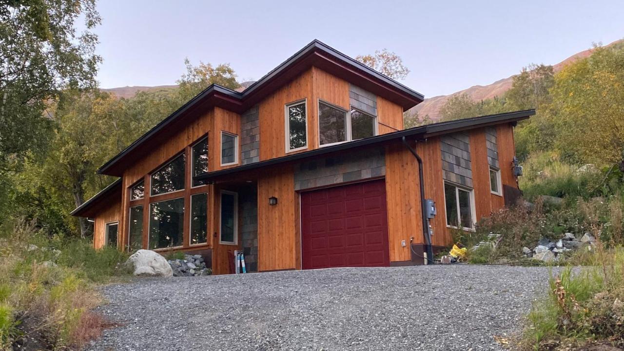 Eagle Peak Guesthouse Eagle River Bagian luar foto