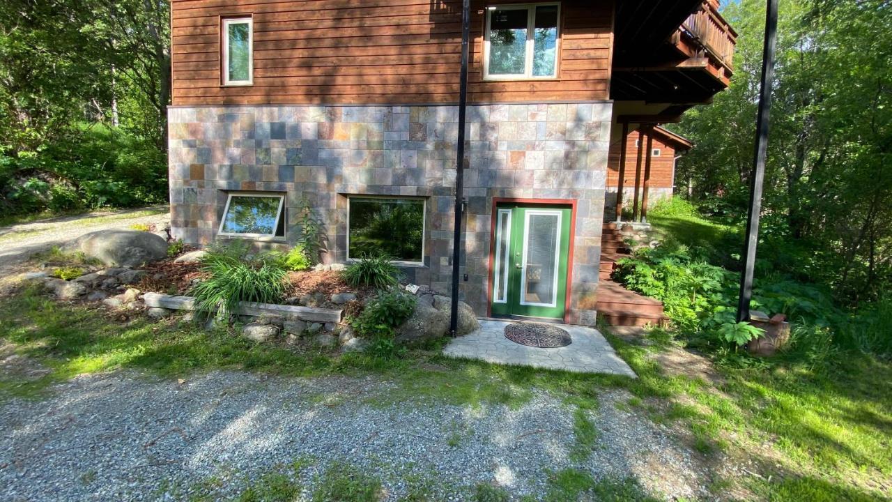 Eagle Peak Guesthouse Eagle River Bagian luar foto