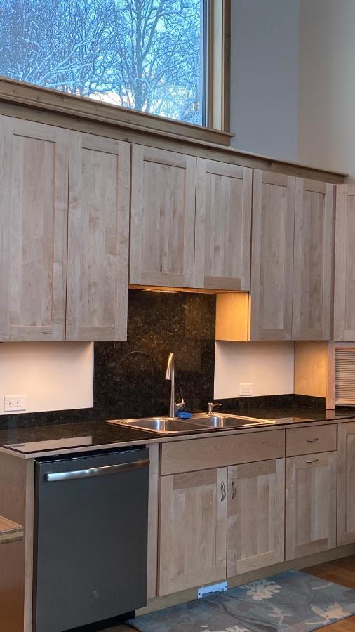 Eagle Peak Guesthouse Eagle River Bagian luar foto