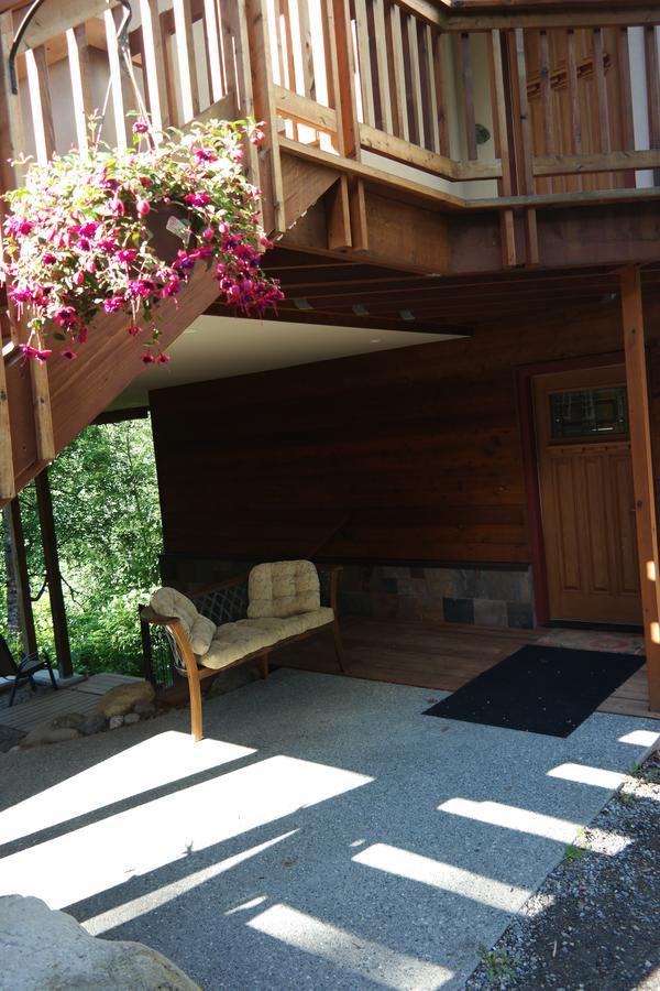 Eagle Peak Guesthouse Eagle River Bagian luar foto